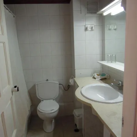 Hotell Corfu Village (adults Only)